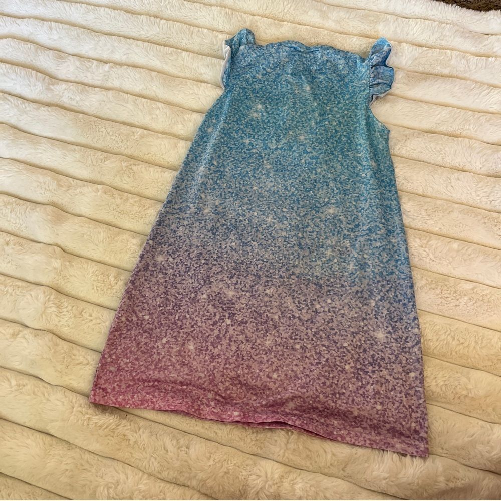 SHEIN little girl nightgown with unicorn print - Picture 4 of 12